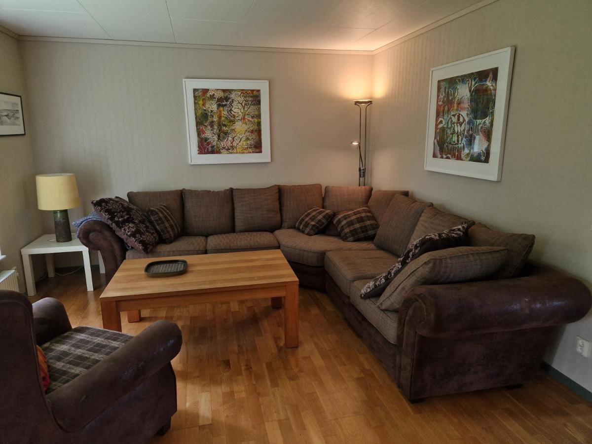 Lantlig Villa Utanfoer Uppsala Alunda Esterno foto