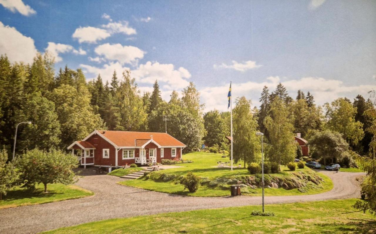 Lantlig Villa Utanfoer Uppsala Alunda Esterno foto